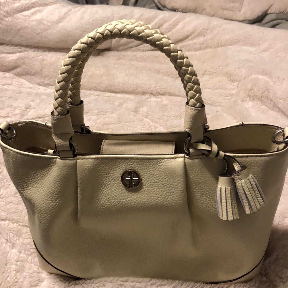 Brand new Giani Bernini leather handbag